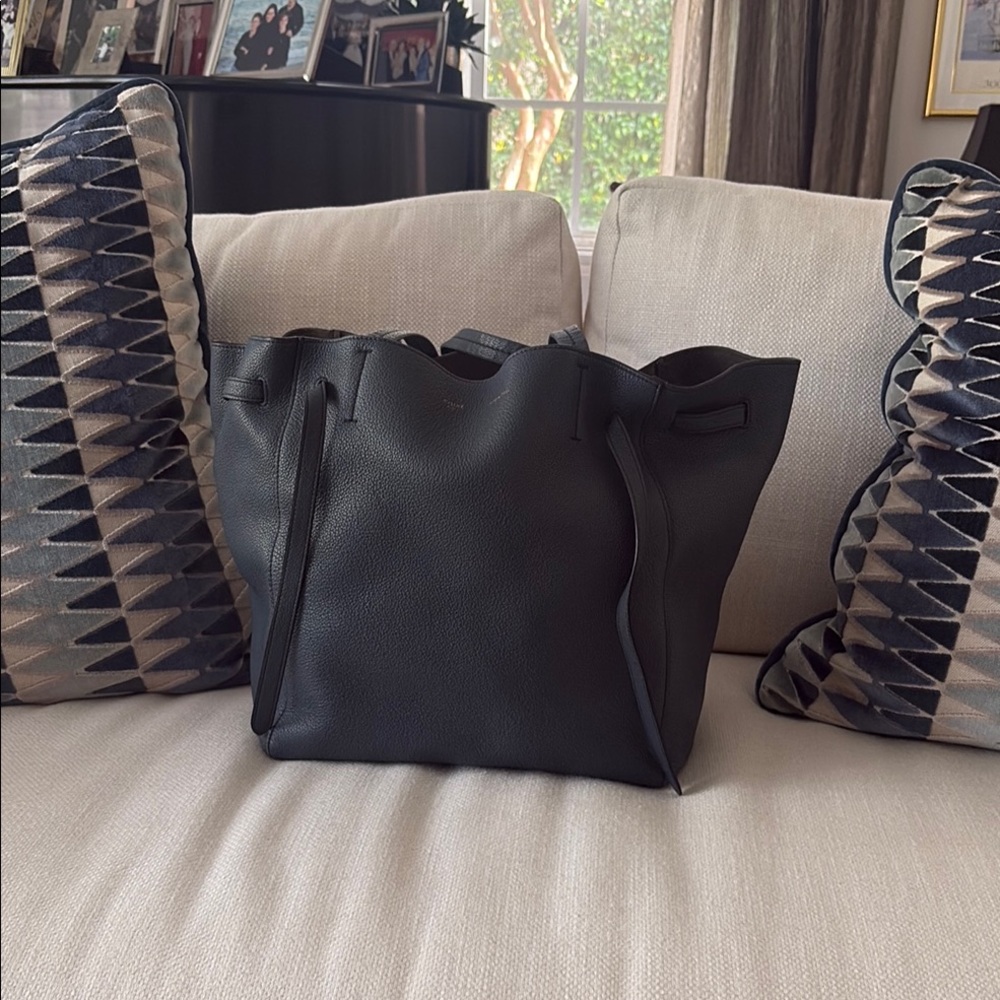 Celine Cabas Phantom- soft grained Slate